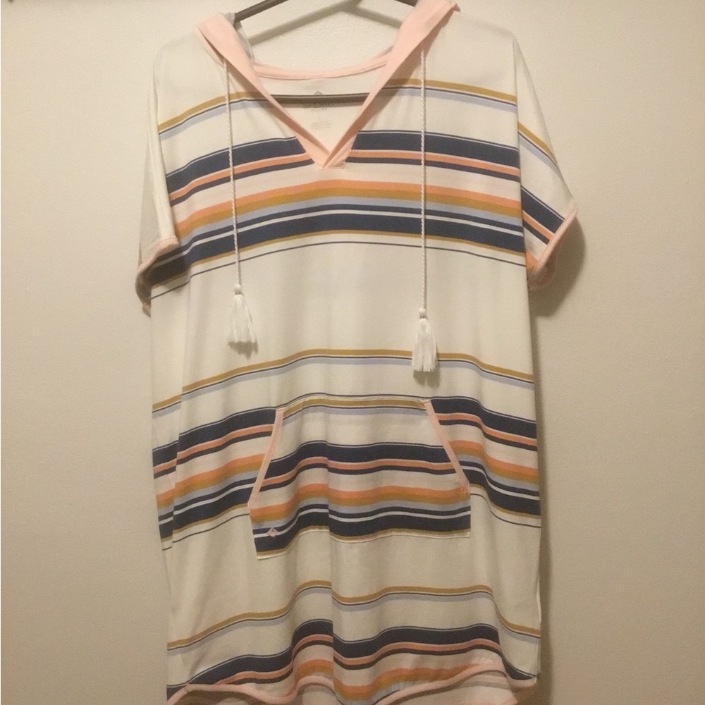 Sperry Top